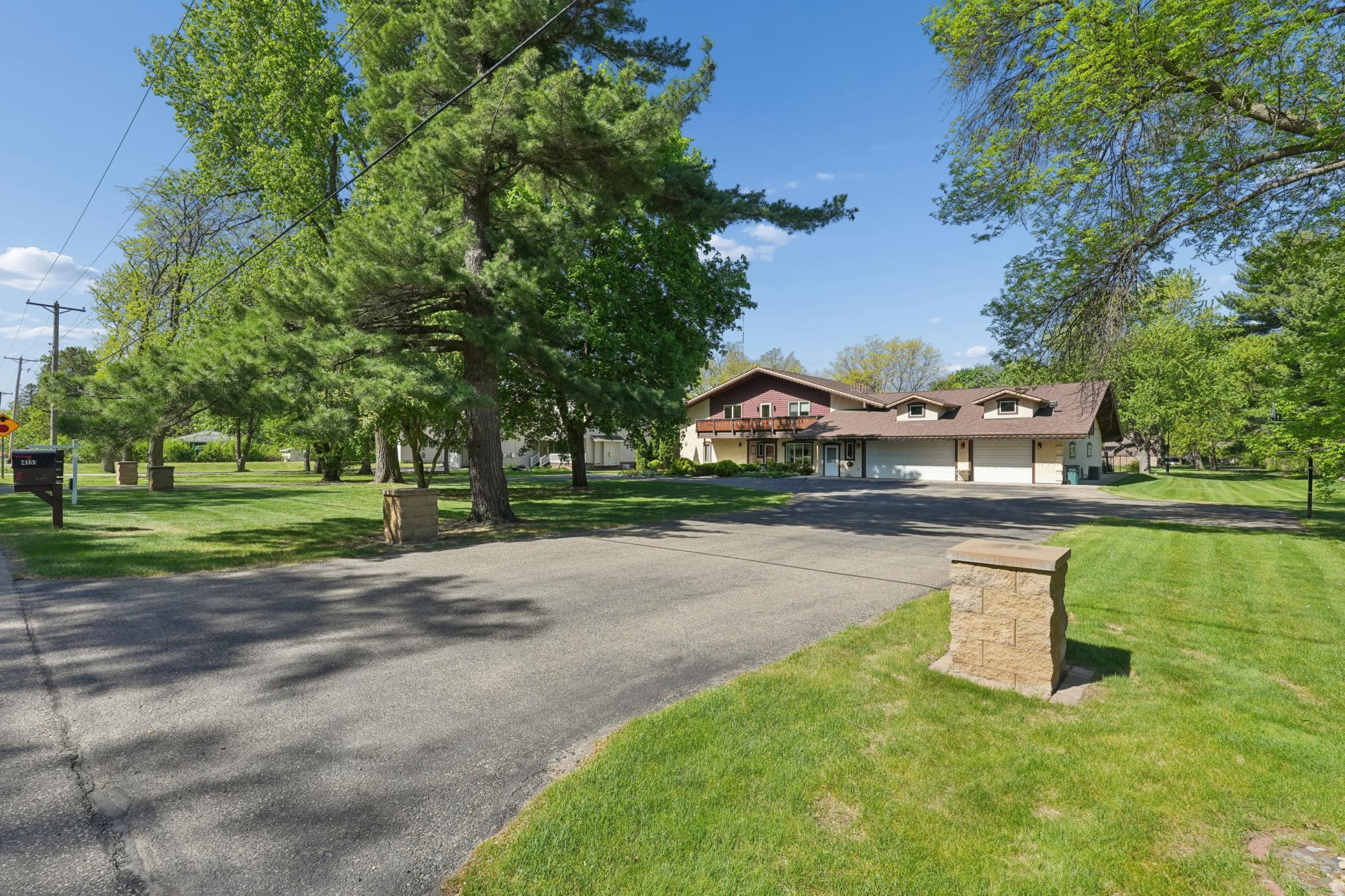 4151 Rice Street Shoreview, MN 55126 - Photo 7 of 93