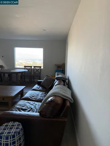 $825,000 | 755 Corbett Avenue, San Francisco, CA 94131