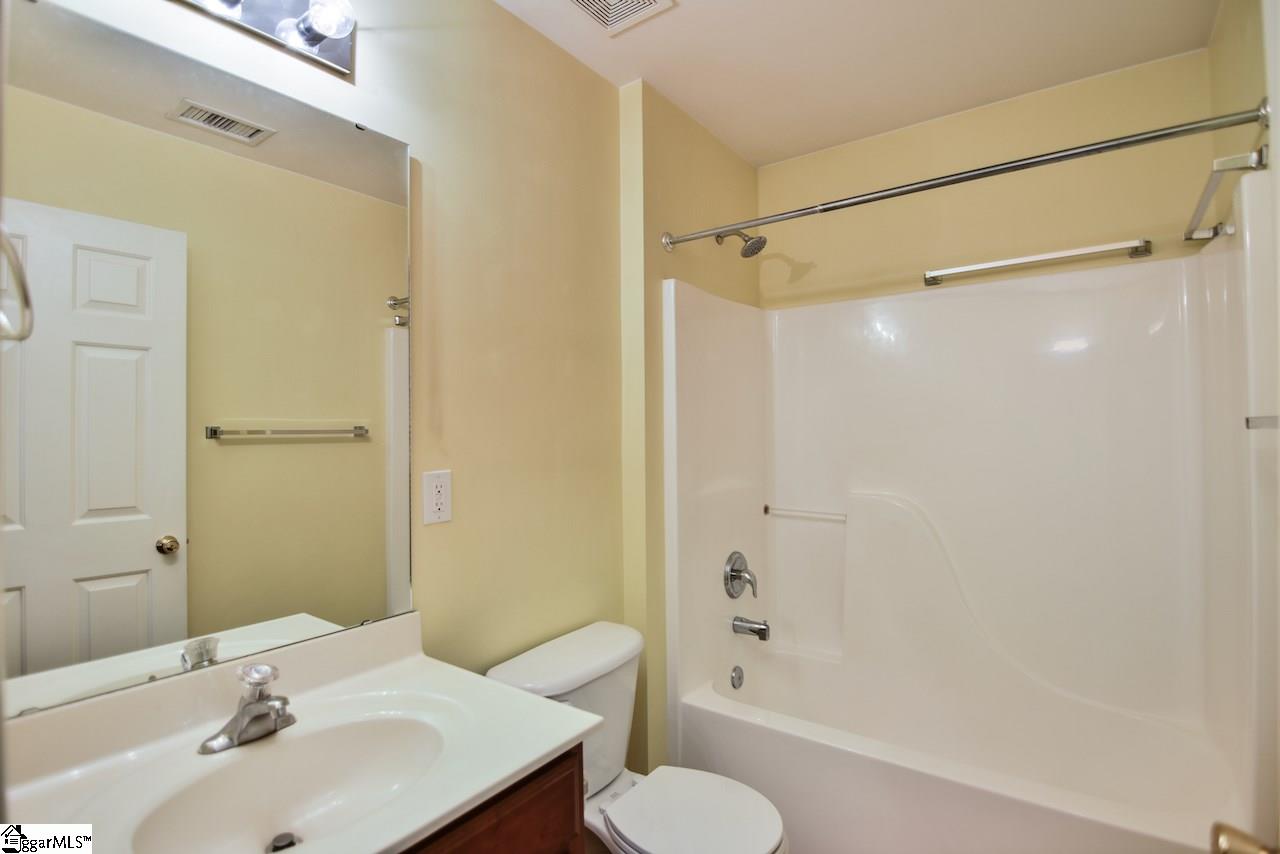 704 Sugar Maple Court Fountain Inn, SC 29644 - Photo 24 of 35 Gallery Image 24