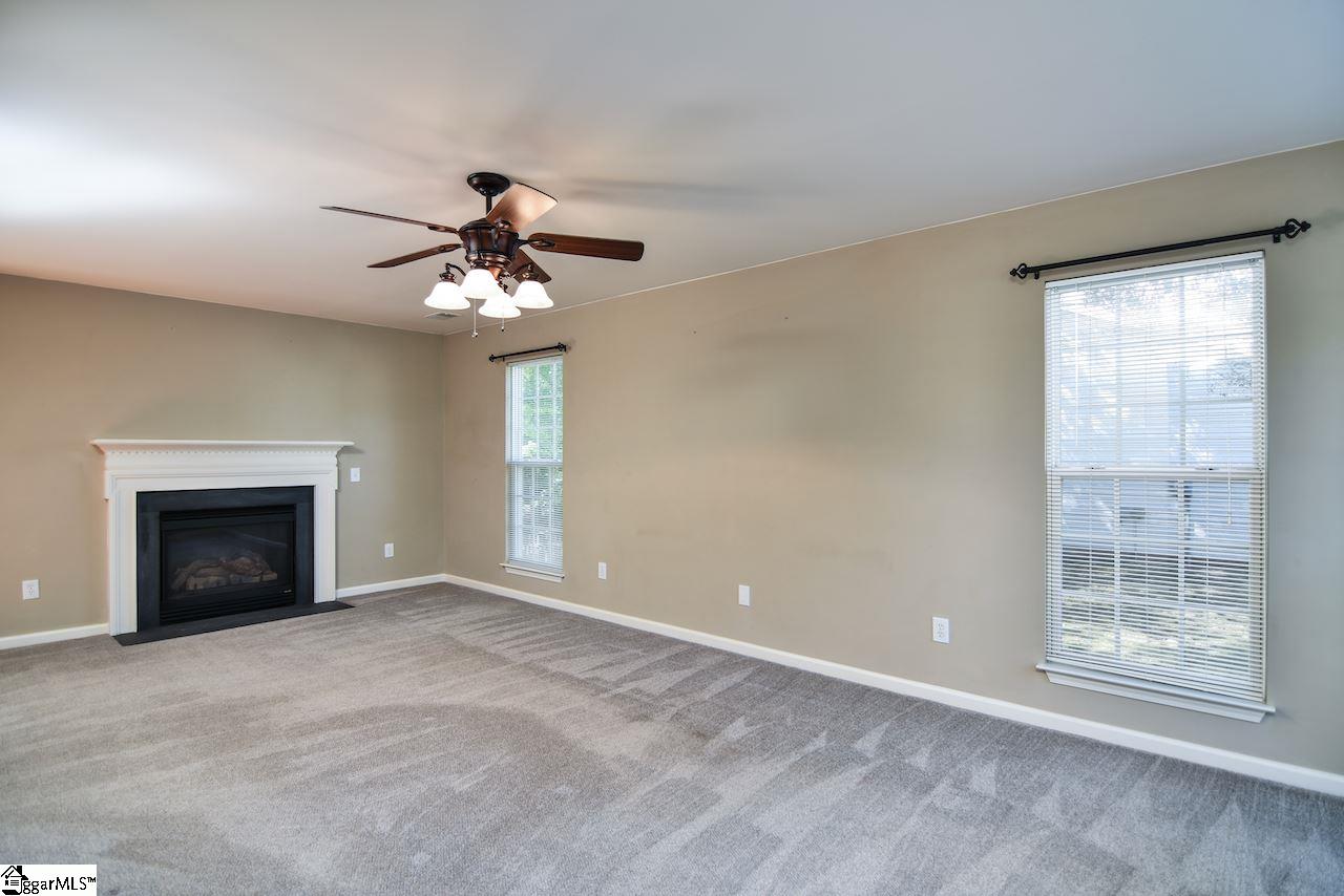 704 Sugar Maple Court Fountain Inn, SC 29644 - Photo 6 of 35 Gallery Image 6