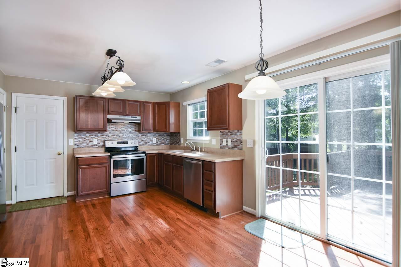 704 Sugar Maple Court Fountain Inn, SC 29644 - Photo 10 of 35 Gallery Image 10