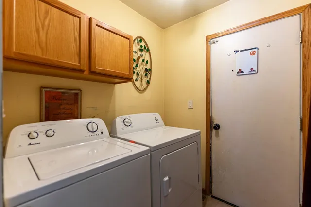 $199,900 | 116 Liverpool Drive Southeast, Poplar Grove, IL 61065