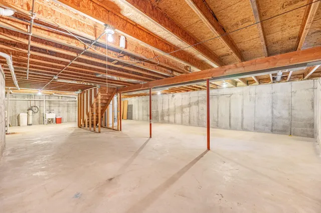 $199,900 | 116 Liverpool Drive Southeast, Poplar Grove, IL 61065