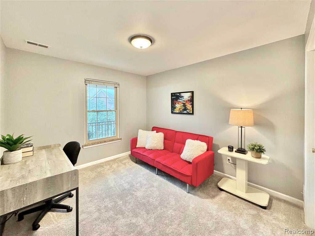 11806 Farmington Road Livonia, MI 48150 - Photo 18 of 22 Gallery Image 18