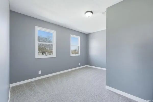 $350,000 | 2665 East 500 South, Hamilton, IN 46742