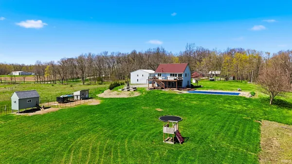 $350,000 | 2665 East 500 South, Hamilton, IN 46742