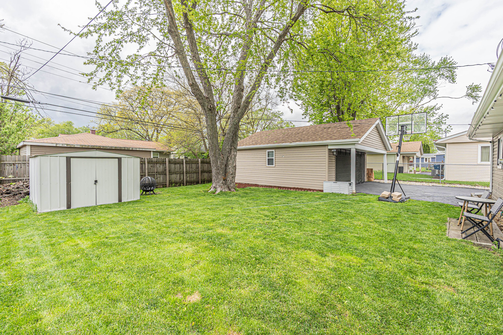 52 Sparrow Road Carpentersville, IL 60110 - Photo 23 of 24