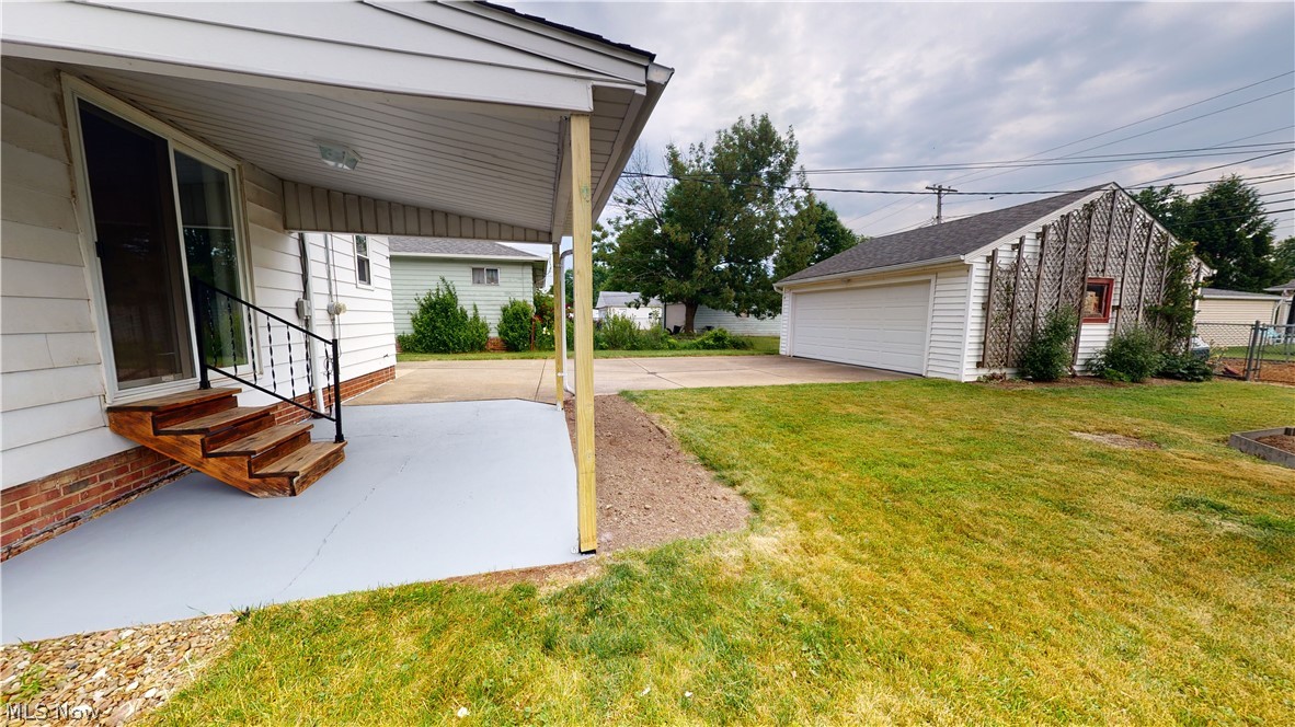 30026 Vineyard Road Willowick, OH 44095 - Photo 21 of 32
