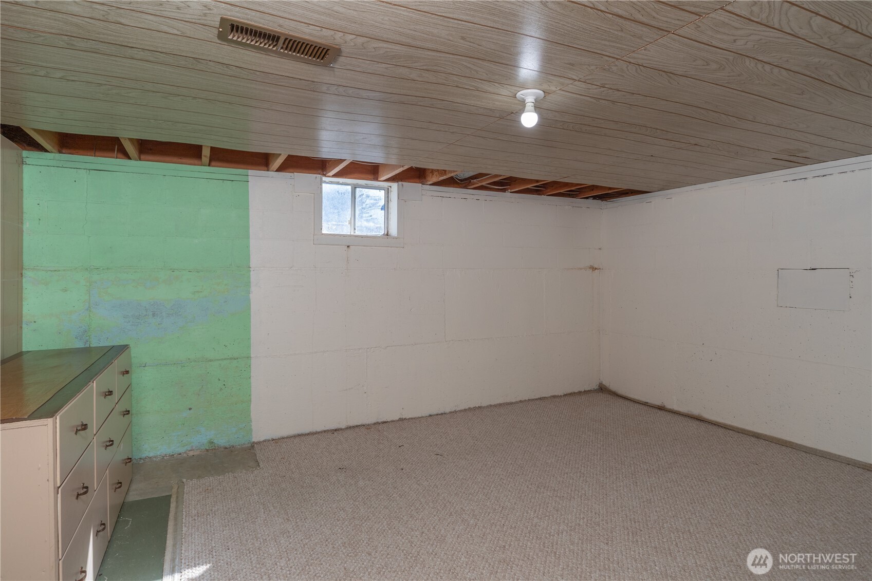 245 Gupster Road Sequim, WA 98382 - Photo 26 of 40 a view of room