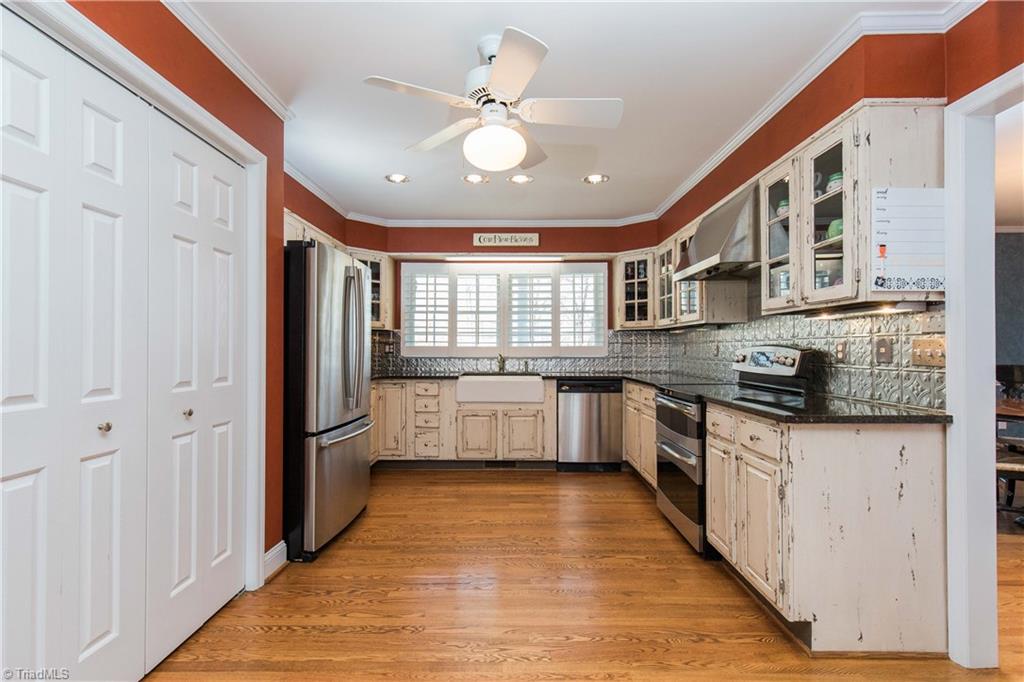 1648 Marblehead Road Lewisville, NC 27023 - Photo 3 of 30 Kitchen