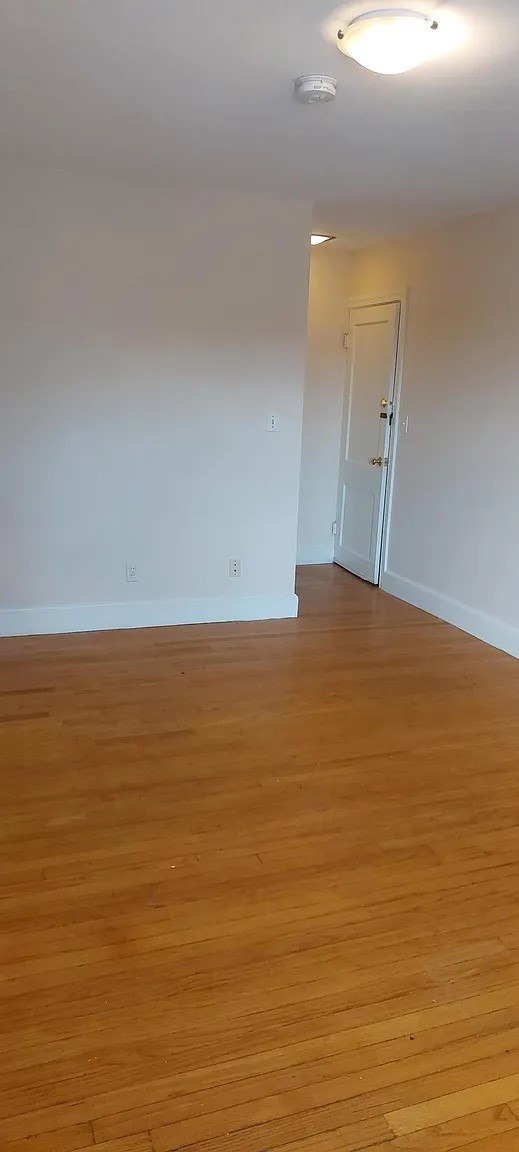 322 Broadway, Unit 4 Providence, RI 02909 - Photo 2 of 6