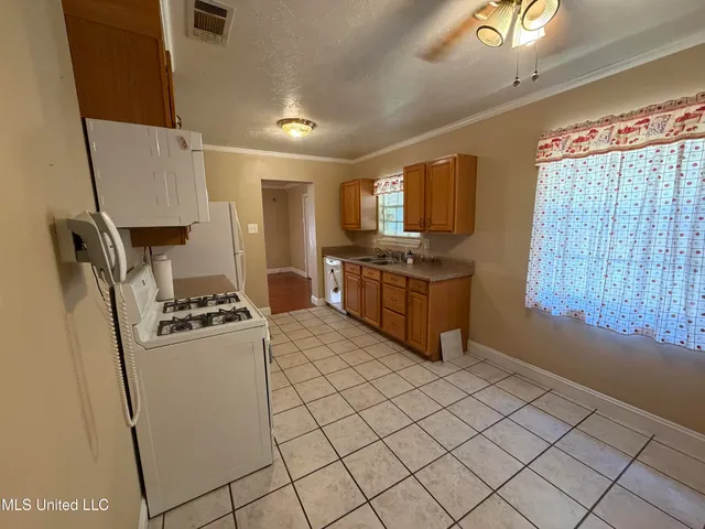 $129,000 | 3021 Doby Street, Pascagoula, MS 39581