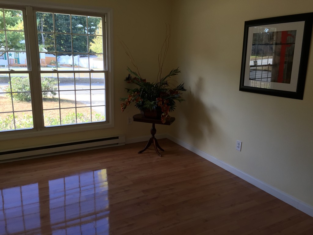3 Dudley Road Oxford, MA 01540 - Photo 8 of 18 Gallery Image 8
