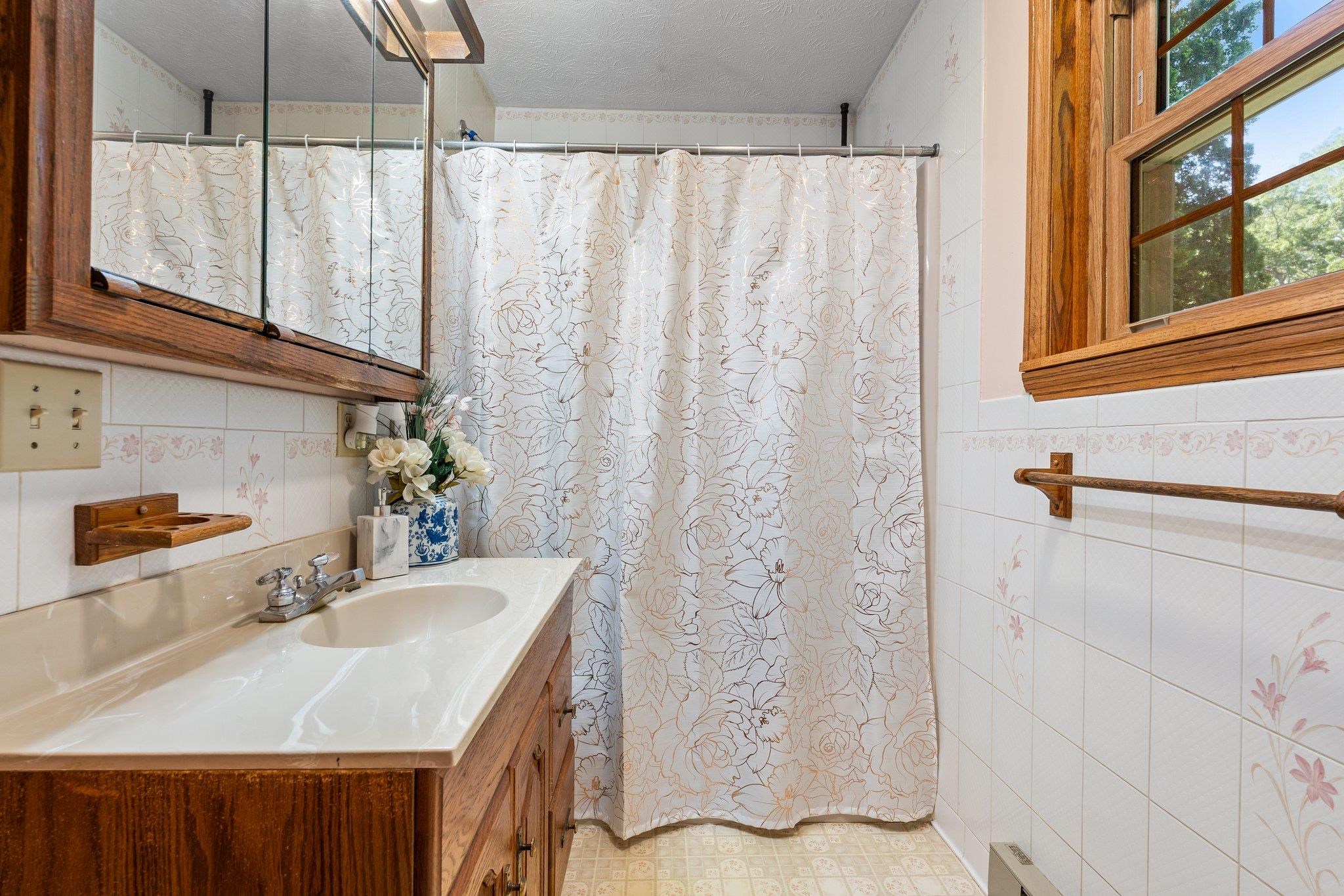 14 Johns Drive Hooksett, NH 03106 - Photo 16 of 51