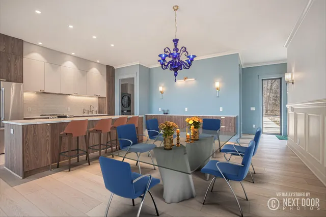 $2,450,000 | 2578 Lakeshore Drive, Fennville, MI 49408