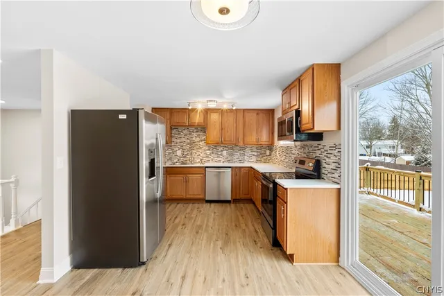 $269,900 | 5006 Dahlia Circle, Clay, NY 13088