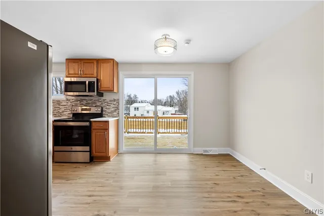 $269,900 | 5006 Dahlia Circle, Clay, NY 13088