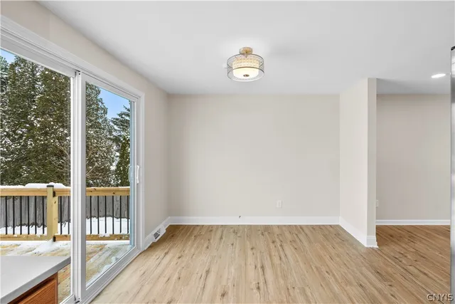 $269,900 | 5006 Dahlia Circle, Clay, NY 13088