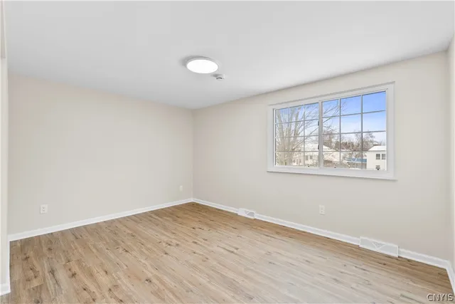 $269,900 | 5006 Dahlia Circle, Clay, NY 13088