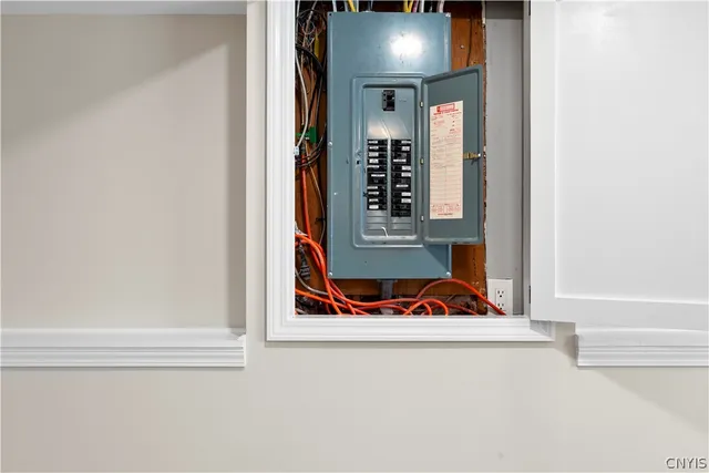 $269,900 | 5006 Dahlia Circle, Clay, NY 13088