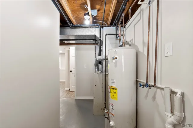 $269,900 | 5006 Dahlia Circle, Clay, NY 13088