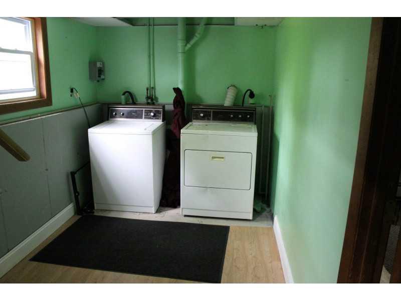 336 Dublin Road Owls Head, ME 04854 - Photo 6 of 8 Laundry Room/Area.