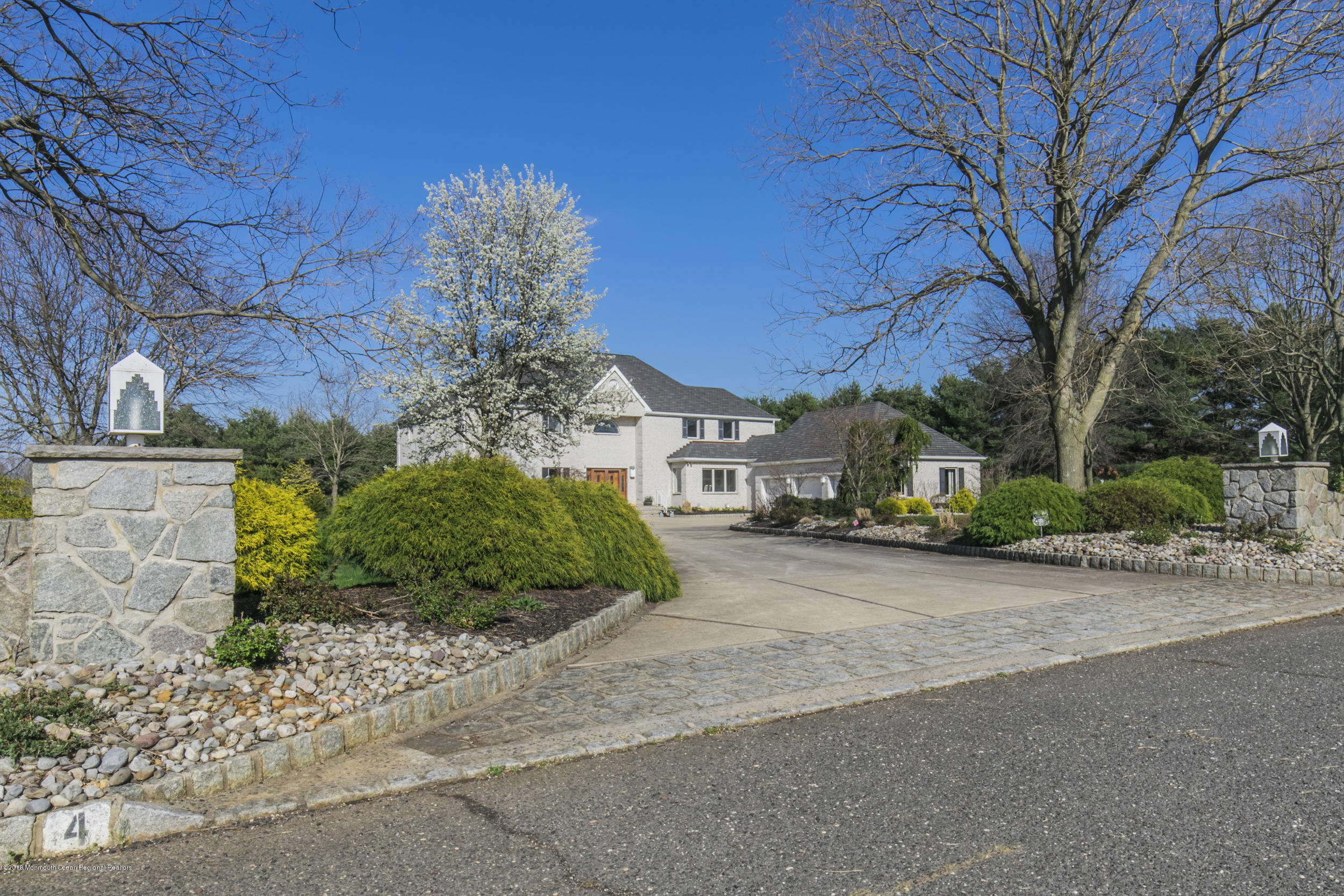 4 Pheasant Road Colts Neck, NJ 07722 - Photo 1 of 23 Colt_58