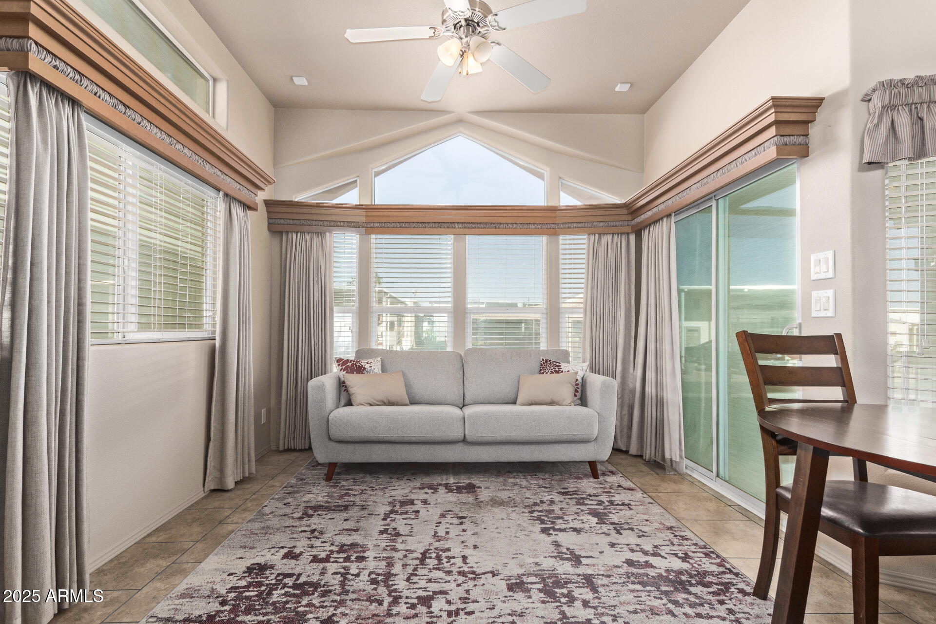17200 West Bell Road, Unit 899 Surprise, AZ 85374 - Photo 2 of 23 11 Bell 17200 #899