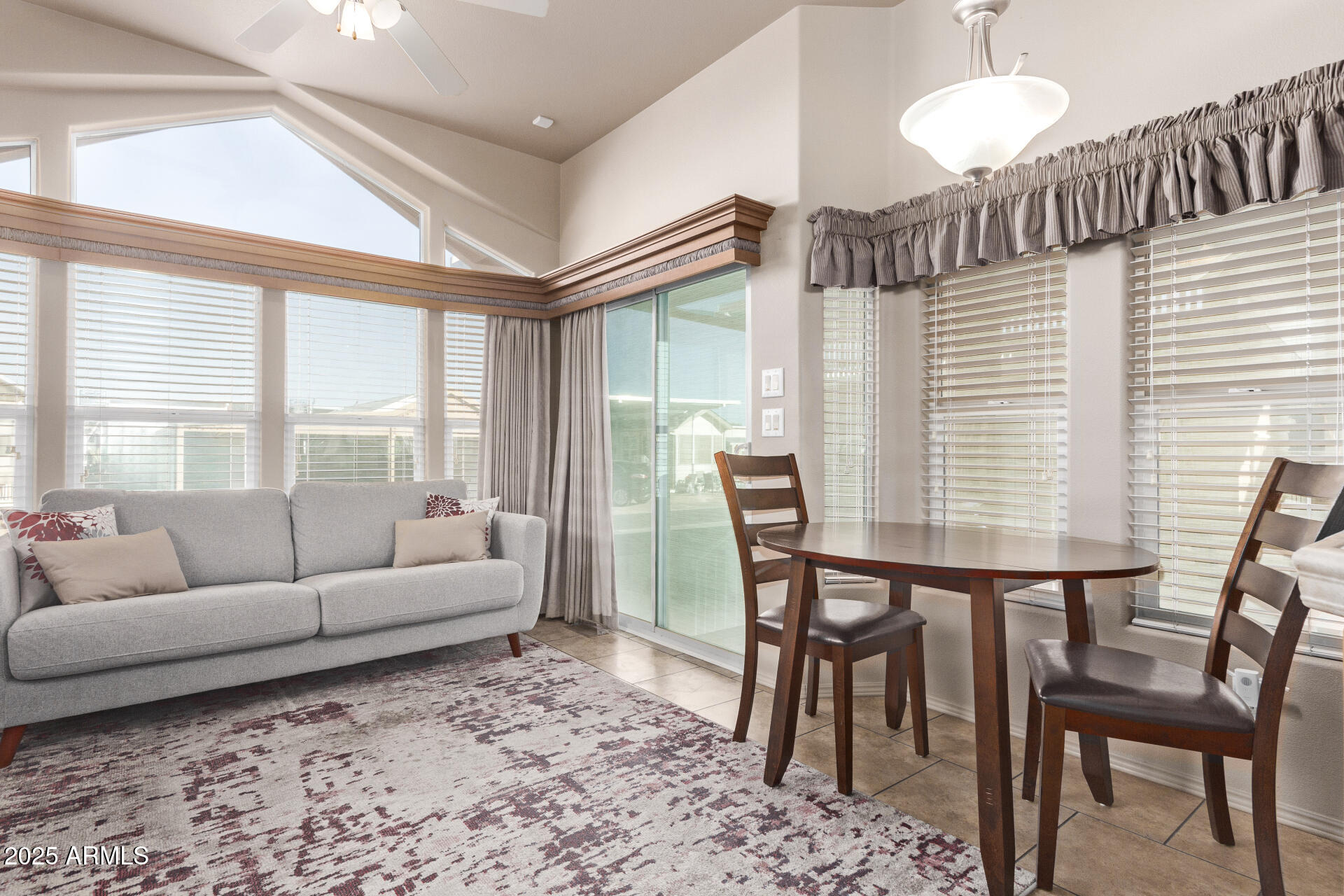 17200 West Bell Road, Unit 899 Surprise, AZ 85374 - Photo 3 of 23 12 Bell 17200 #899