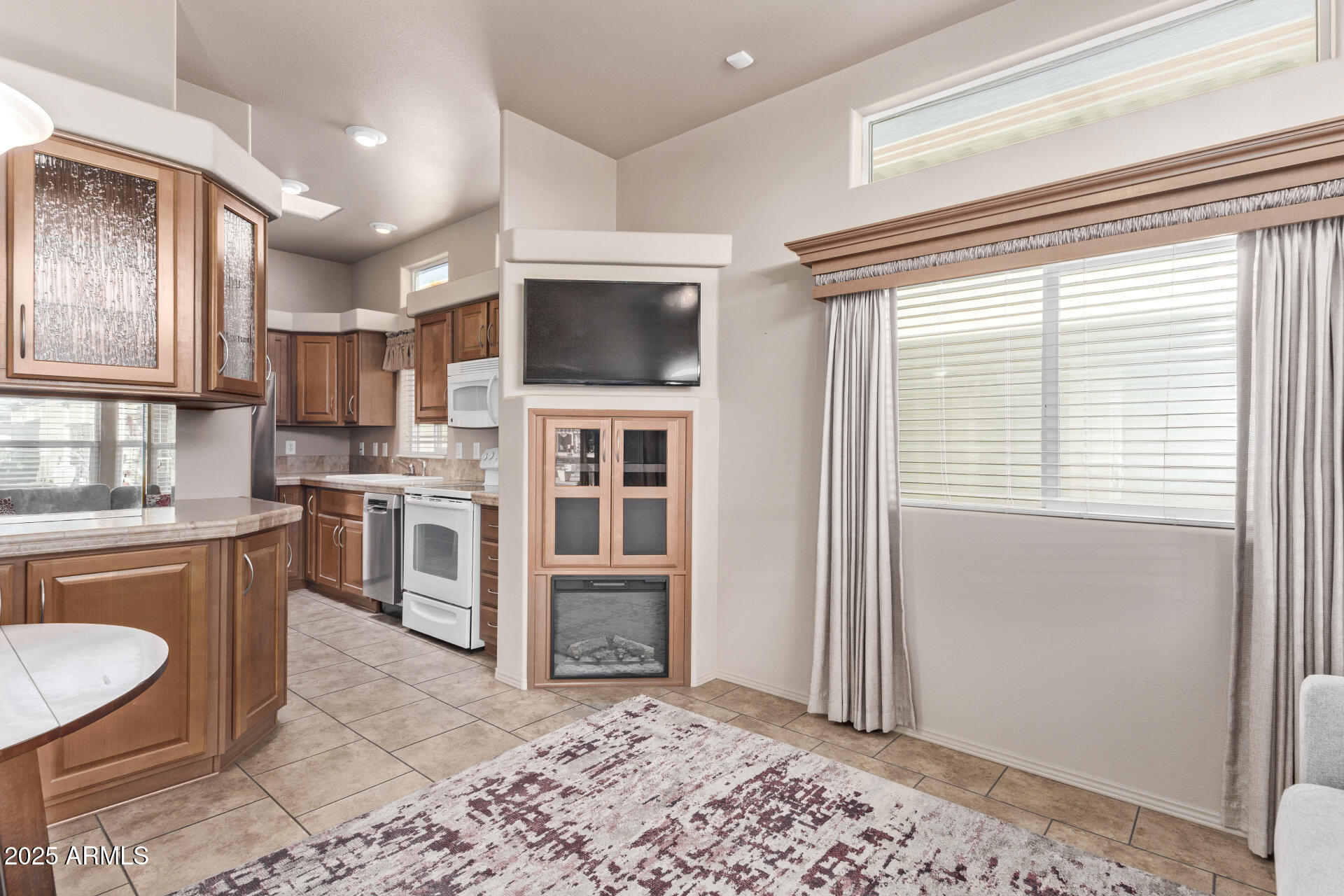 17200 West Bell Road, Unit 899 Surprise, AZ 85374 - Photo 5 of 23 14 Bell 17200 #899