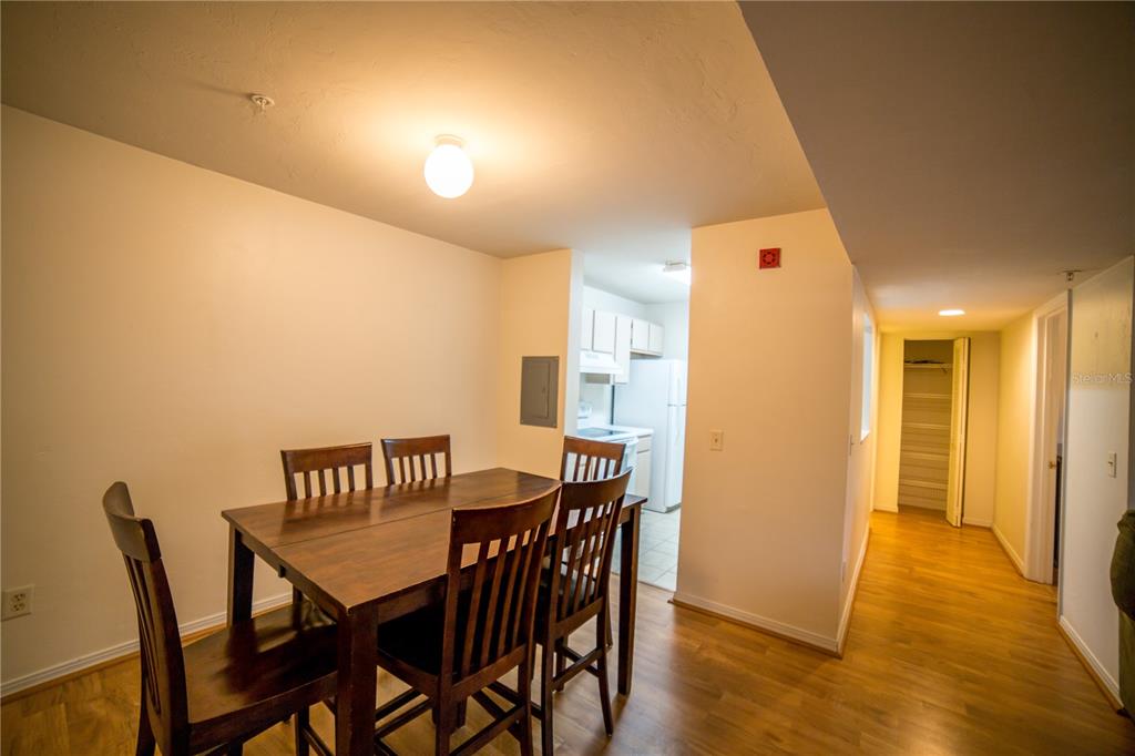 2360 Southwest Archer Road, Unit 907 Gainesville, FL 32608 - Photo 3 of 9