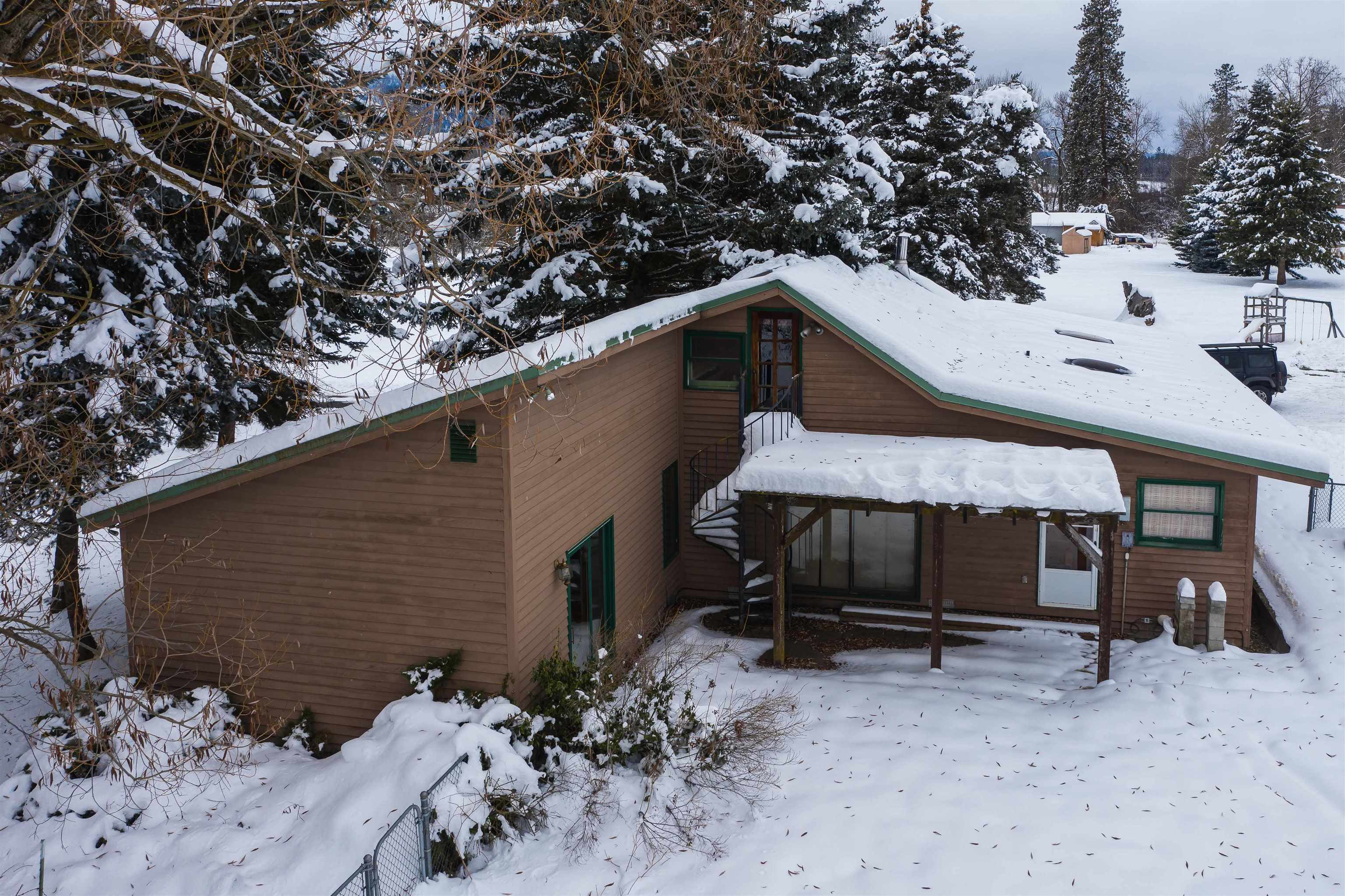 2239 Spence Road Chewelah, WA 99109 - Photo 11 of 50