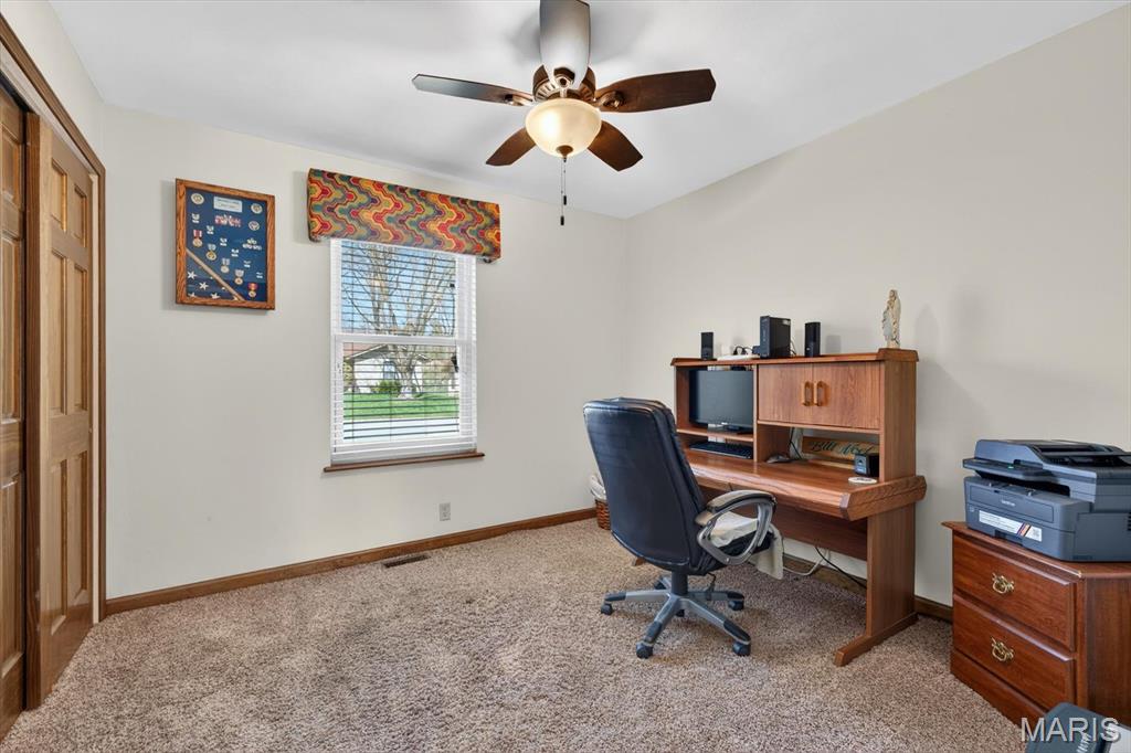 104 Meadowbruck Lane Shiloh, IL 62221 - Photo 26 of 39