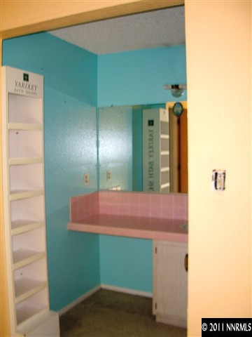 705 Winchester Drive Reno, NV 89506 - Photo 9 of 13 Photo 9
