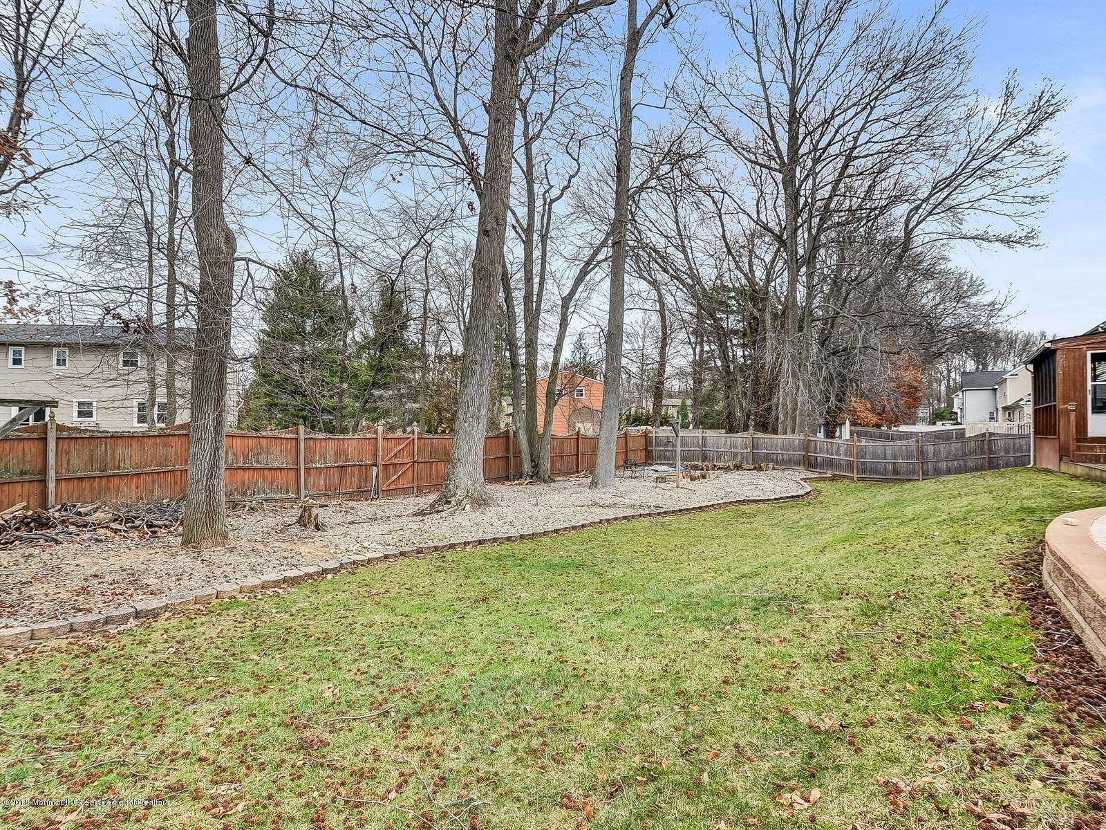 29 Oakland Road Old Bridge, NJ 08857 - Photo 32 of 32 030_Backyard
