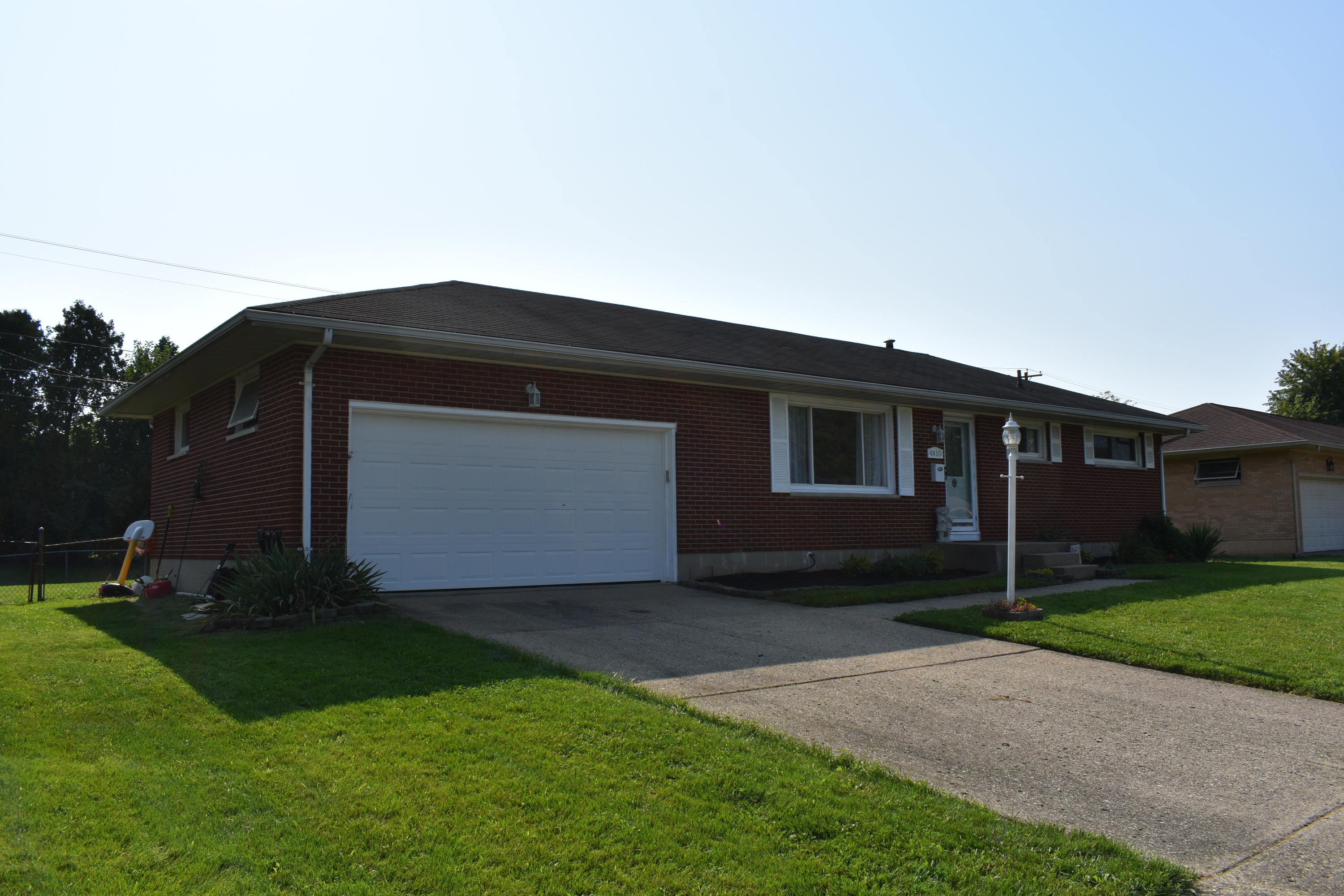 4810 West Ridgewood Road, Unit WEST Springfield, OH 45503 - Photo 2 of 38