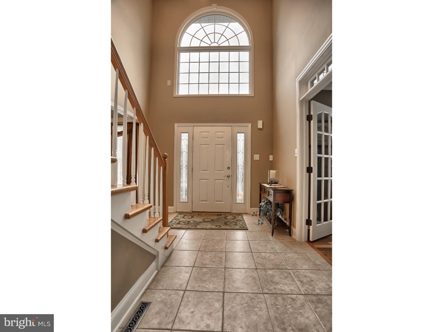 48 Connecticut Avenue Sinking Spring, PA 19608 - Photo 3 of 25 Foyer
