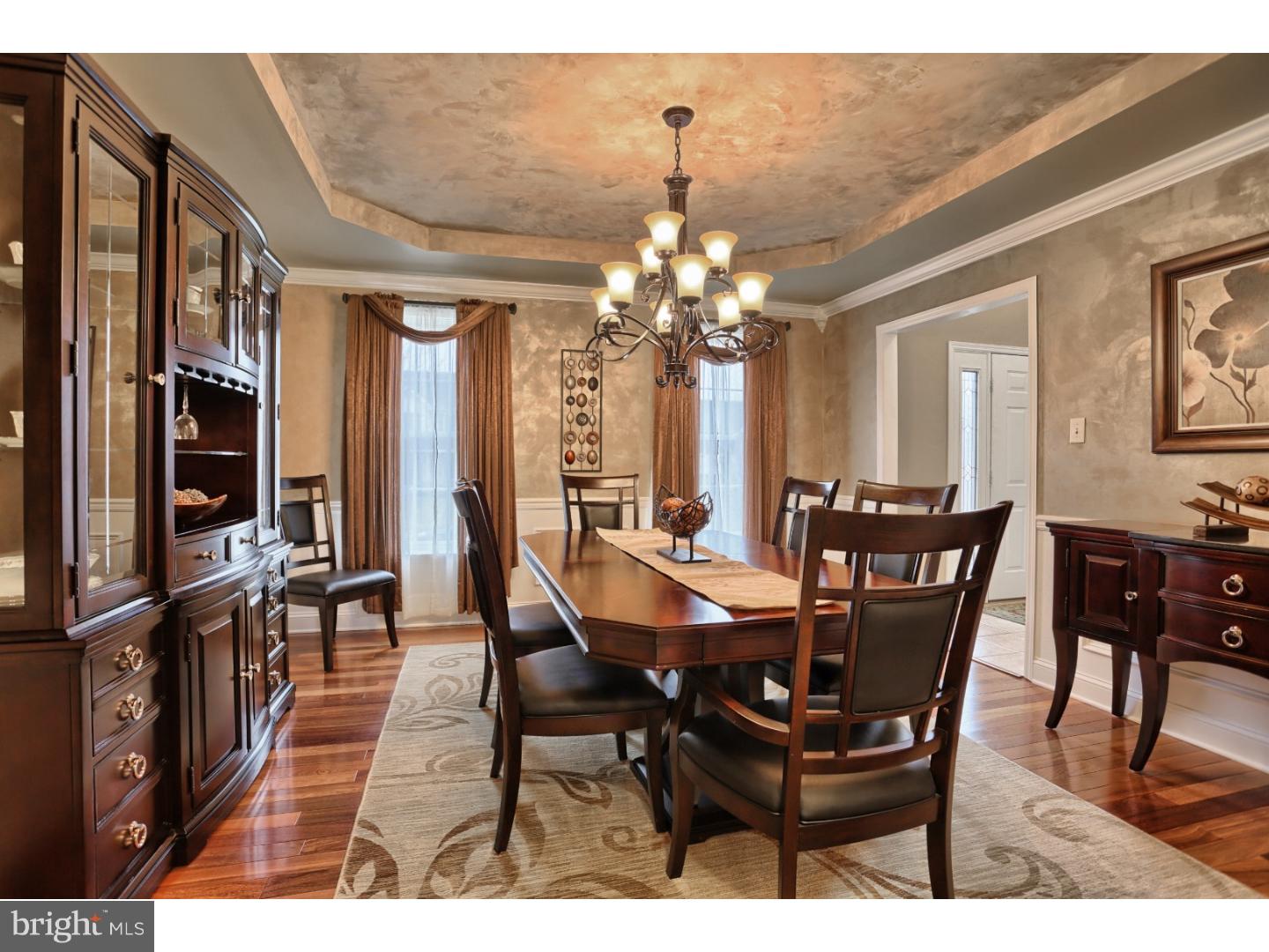 48 Connecticut Avenue Sinking Spring, PA 19608 - Photo 4 of 25 Dining Room