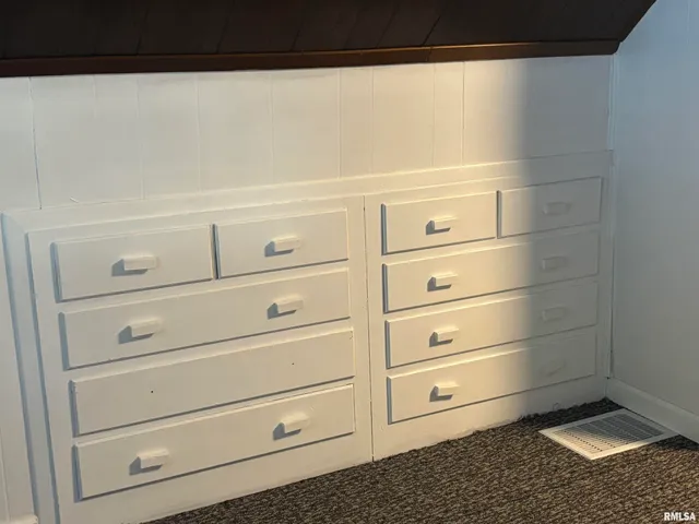 $159,900 | 2052 North 20th Street, Springfield, IL 62702