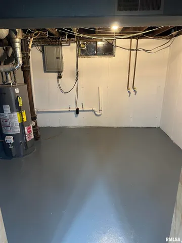 $159,900 | 2052 North 20th Street, Springfield, IL 62702