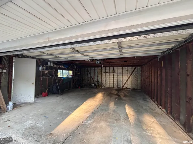 $159,900 | 2052 North 20th Street, Springfield, IL 62702