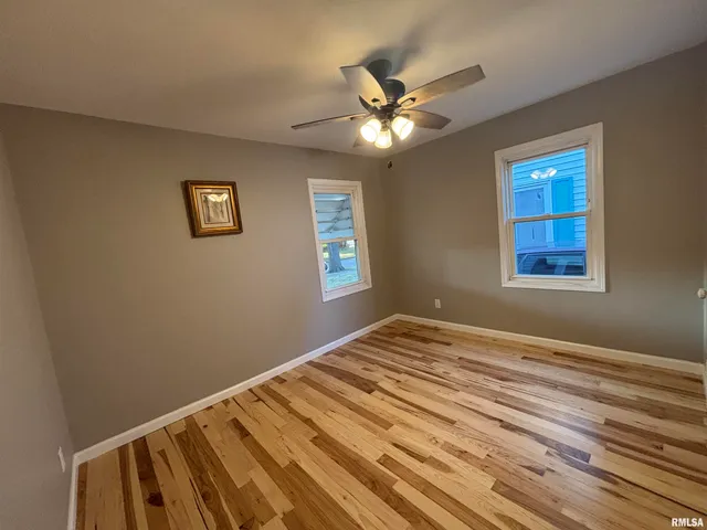 $159,900 | 2052 North 20th Street, Springfield, IL 62702