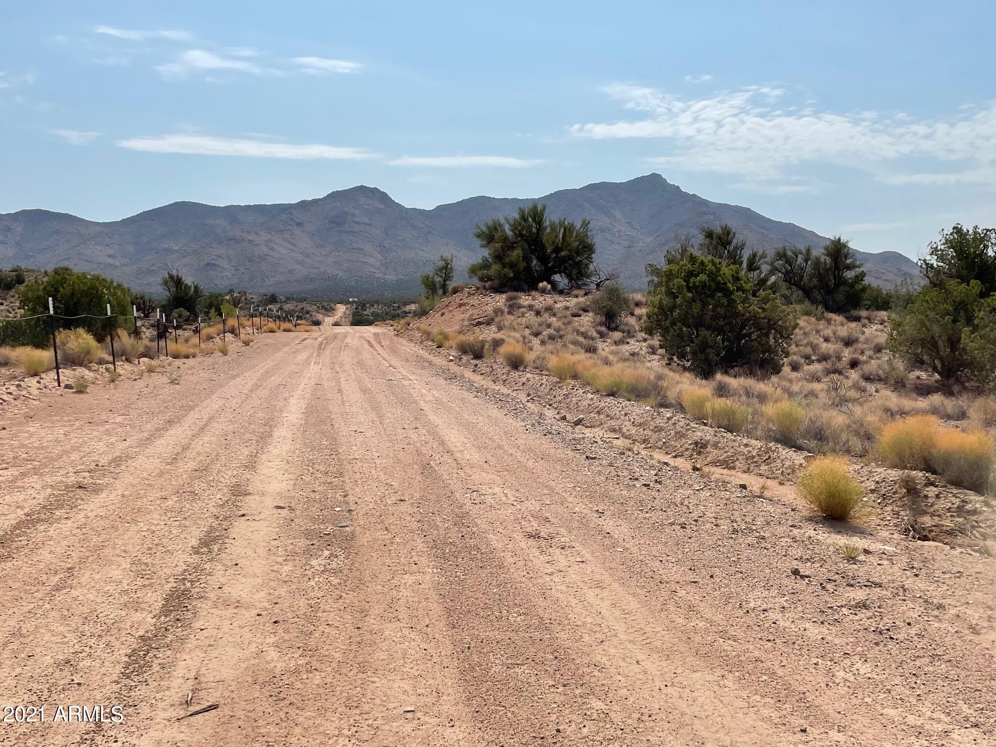 Lot 321 Howard Road, Unit 321 Kingman, AZ 86401 - Photo 15 of 17 IMG_9718