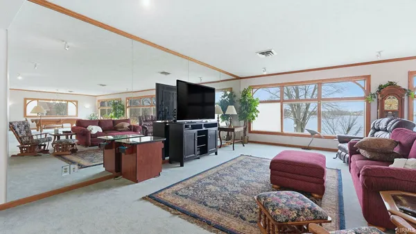 $765,000 | 347 North Buffalo Street, Warsaw, IN 46580