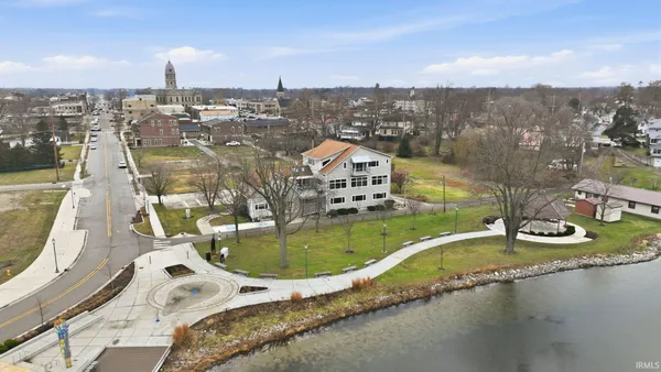 $765,000 | 347 North Buffalo Street, Warsaw, IN 46580