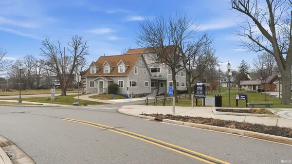 $765,000 | 347 North Buffalo Street, Warsaw, IN 46580
