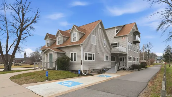 $765,000 | 347 North Buffalo Street, Warsaw, IN 46580