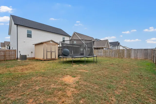 $2,000 | 1511 Kingbird Drive, Clarksville, TN 37040