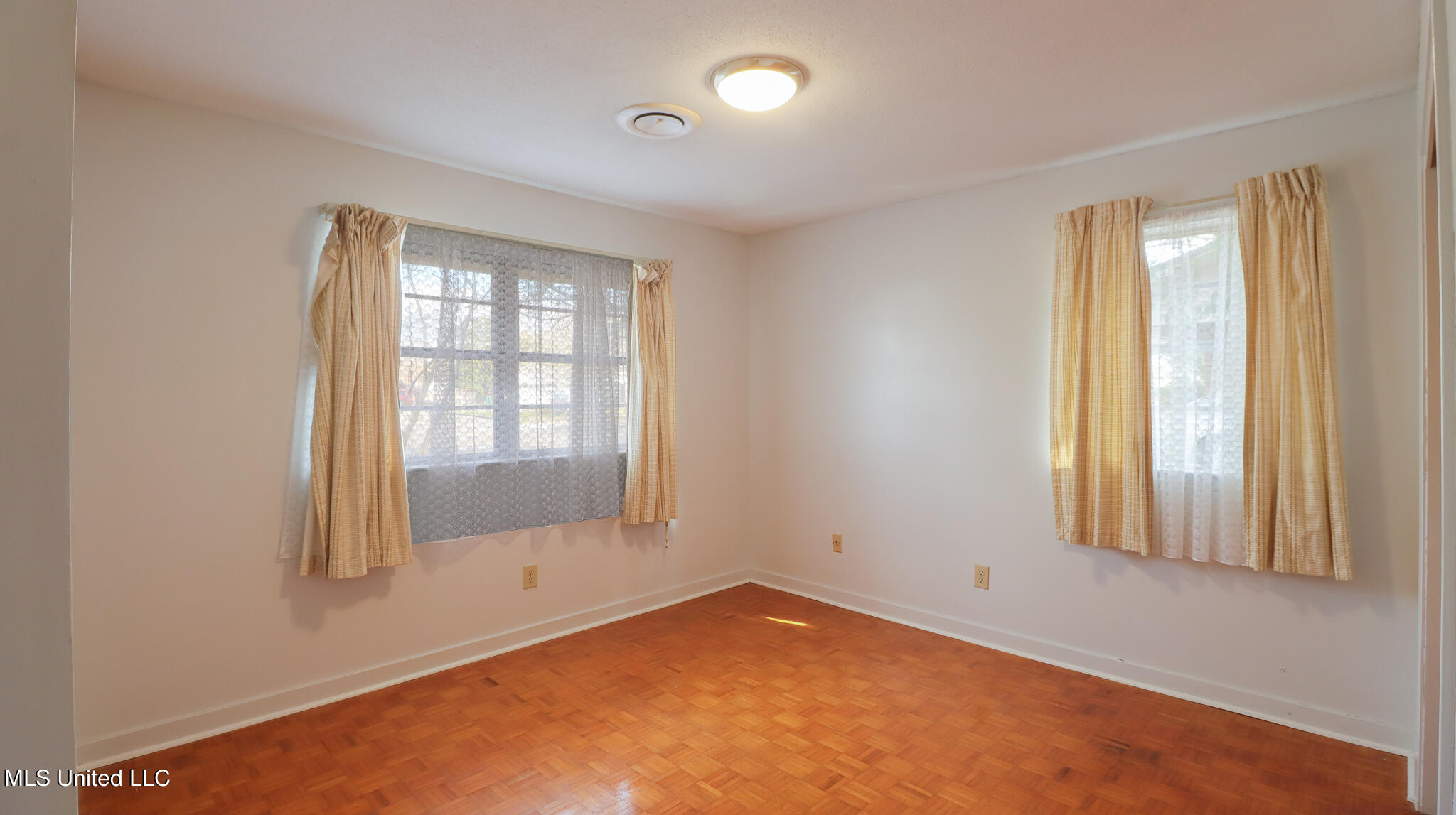 2233 Old Popp's Ferry Road Biloxi, MS 39532 - Photo 13 of 20 Bedroom 2