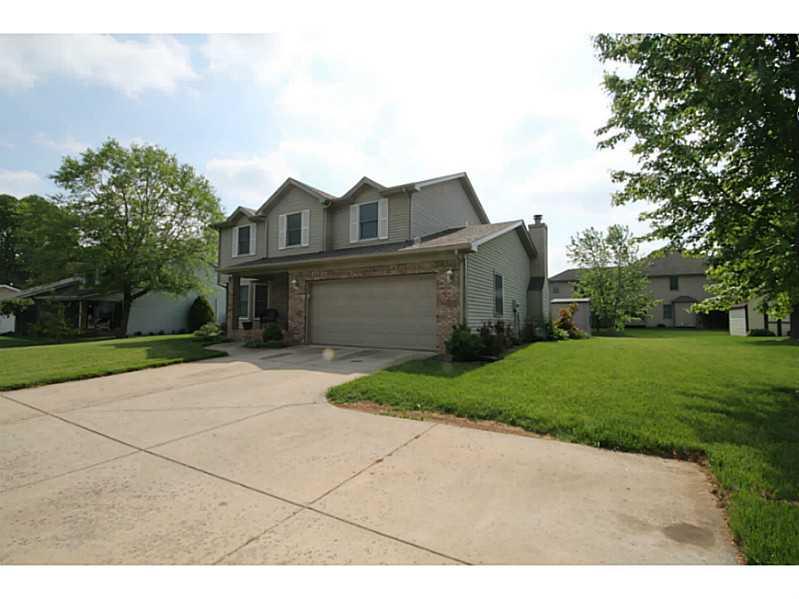 4425 River Road Columbus, IN 47203 - Photo 2 of 21